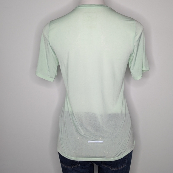 ✨3/$15 North Face Light Mint Green Sheer Tshirt S - Picture 4 of 7